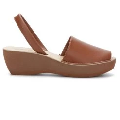 Best deal ⌛ Kenneth Cole Reaction Shine Light 👩 Womens Faux Leather Peep Toe Slingback 🩴 Sandals 🎁 -Donna Karan Sleepwear Shop 63bd24980e234abe984f053496d7677b 1080x